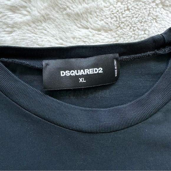 Dsquared2 men Tshirt size XL  Authentic - Picture 2 of 6